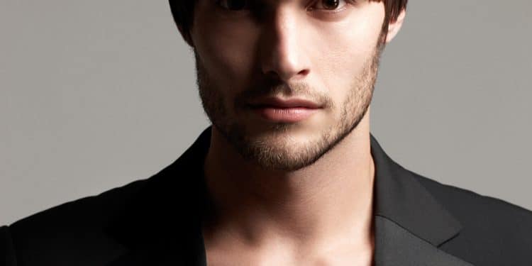 Frange homme : elle adoucit votre visage