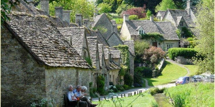 Mes enfants apprennent sereinement l’anglais avec sejourlinguistiqueangleterre.com