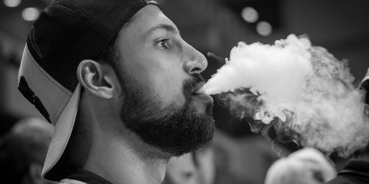 Tout savoir sur l’interdiction de vapotage depuis 2018