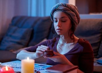 Comment trouver une voyance gratuite immédiate par sms ?