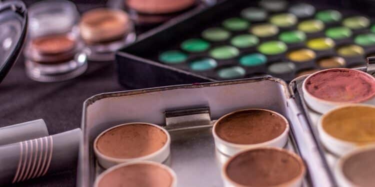 explorez la créativité collective avec nos expertises en innovation et collaboration.