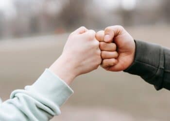 découvrez le plaisir de la vape respectueuse de l'environnement pour une expérience de vapotage écologique et responsable.