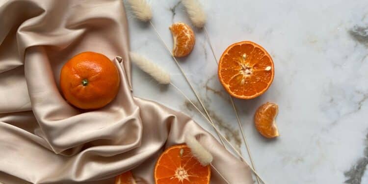 découvrez une variété de délicieuses saveurs de fruits pour égayer votre journée avec nos produits.