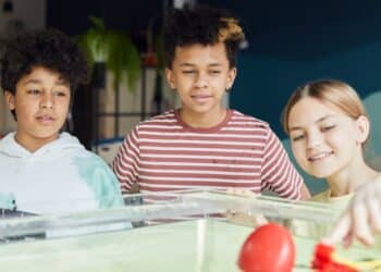 découvrez l'avenir de l'éducation avec les dernières innovations et tendances dans le domaine de l'enseignement et de la formation.