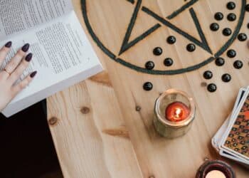 découvrez l'univers fascinant d'oracle et ses solutions innovantes pour répondre à vos besoins en matière de technologie et de gestion des données.