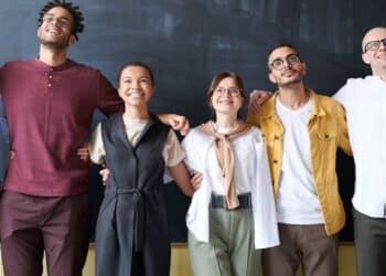 découvrez la diversité sous toutes ses formes avec nos contenus, produits et services.