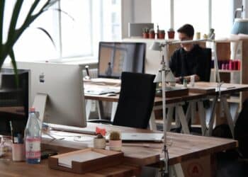 découvrez les avantages essentiels offerts aux employés pour améliorer leur bien-être et leur satisfaction au travail.