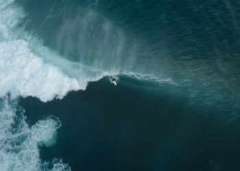 découvrez les meilleures techniques de natation pour améliorer votre performance dans l'eau avec notre guide complet sur la technique de natation.
