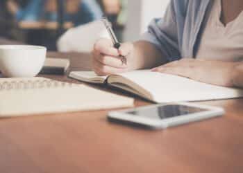 réinventez-vous professionnellement avec nos solutions innovantes et nos services de pointe pour booster votre carrière.