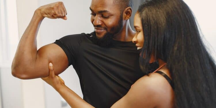 découvrez les meilleures techniques de renforcement musculaire pour vous aider à atteindre vos objectifs de musculation et de fitness avec nos conseils et astuces.