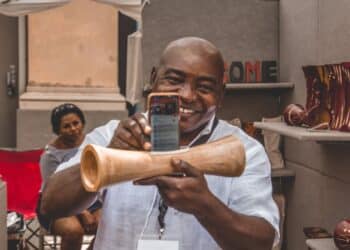 découvrez les dernières avancées technologiques et les innovations qui façonnent le monde de demain.