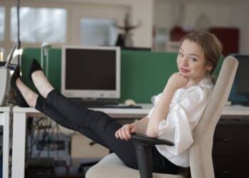 améliorez le bien-être en milieu de travail grâce à nos solutions pour une ambiance de travail saine et épanouissante.