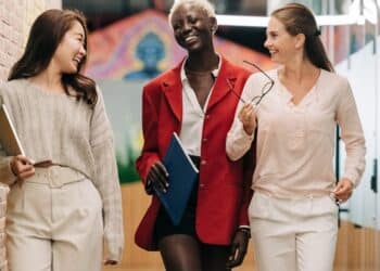 gérez et développez votre carrière avec nos conseils en gestion de carrière et développement professionnel.