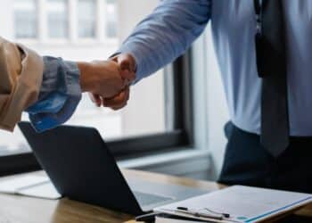 découvrez ce qui contribue à la satisfaction au travail et comment atteindre un épanouissement professionnel avec notre contenu sur la satisfaction professionnelle.