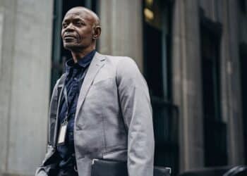 développez vos ambitions professionnelles et atteignez vos objectifs avec notre accompagnement personnalisé.